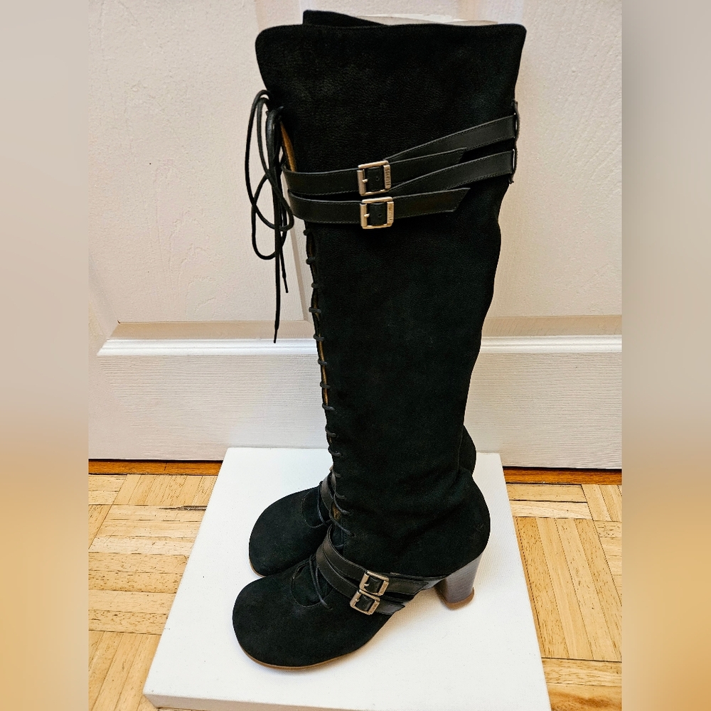 JOHN FLUEVOG OPERETTAS: HJORDIS  BLACK Suede LEATHER KNEE HIGH BOOTS 9.5 - Picture 5 of 15